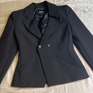 Zara Women's Elegant Black Suit Jacket